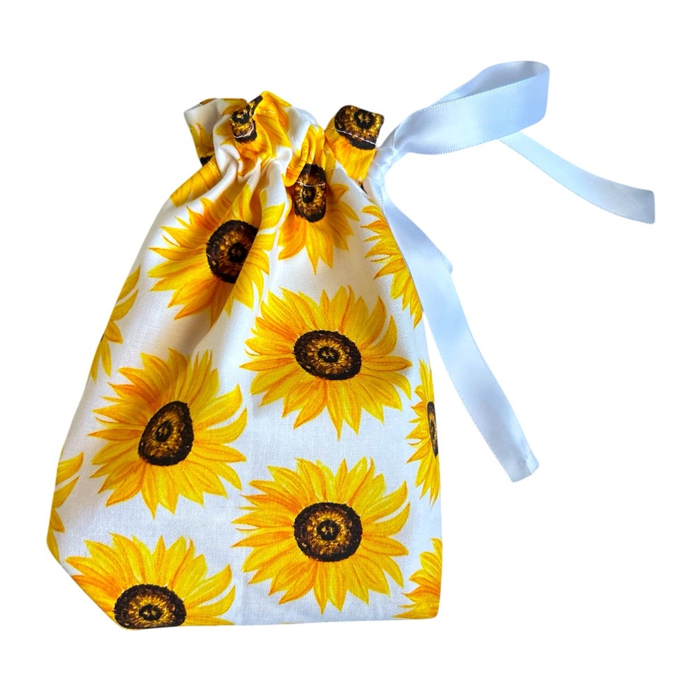 Hand Crafted Colorful Floral Sunflowers Reusable Eco Friendly Fabric Gift Bag - Picture 7 of 9